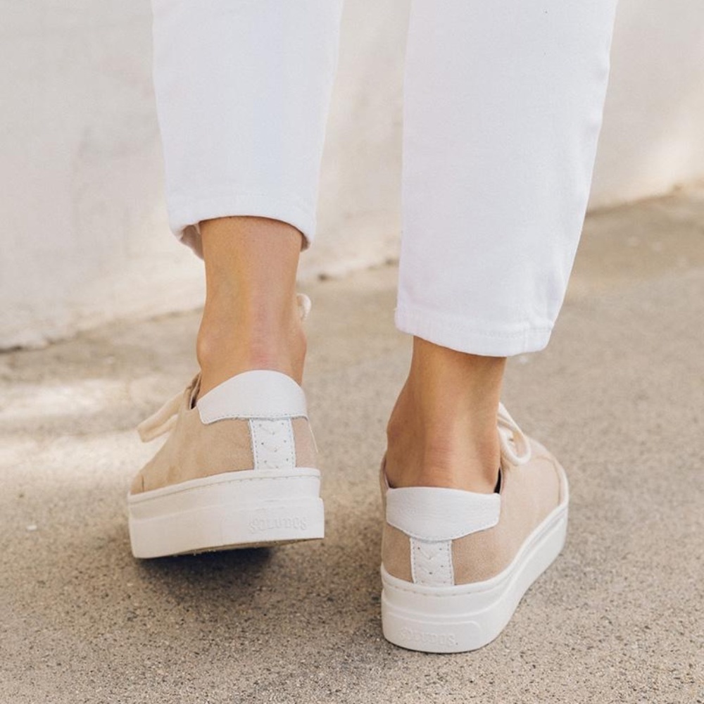 Soludos Women's The Ibiza Platform Sneaker 6 Sand Suede Casual Travel Neutral - Picture 2 of 12
